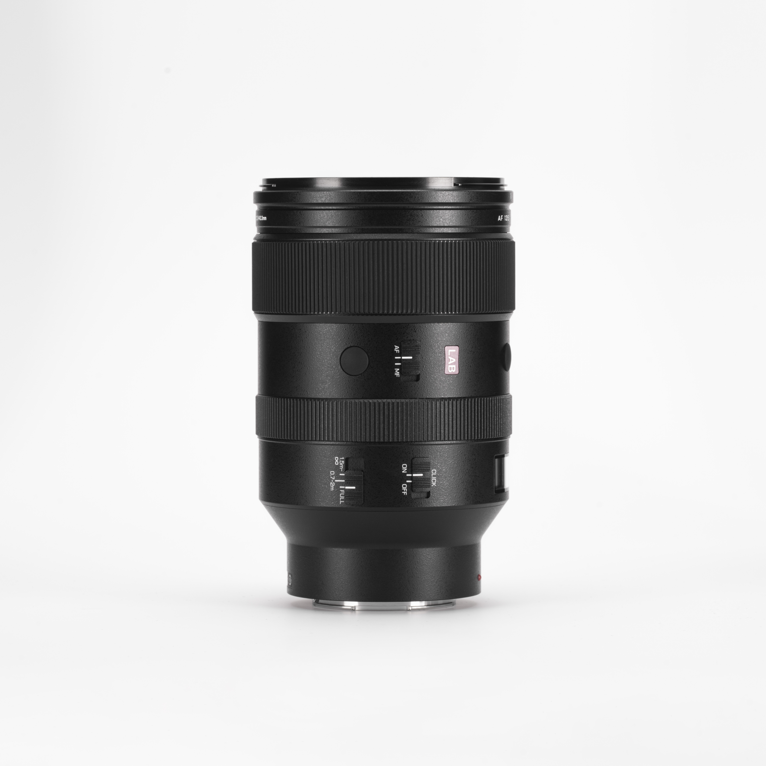 Viltrox AF 135mm F1.8 LAB Full Frame Lens for Nikon Z-Mount - Image 3