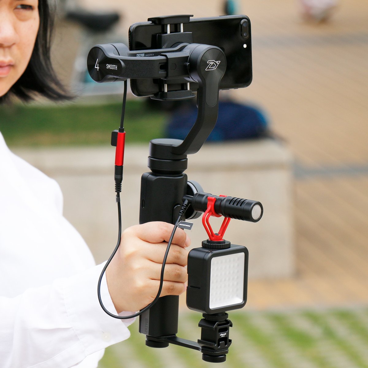 Ulanzi PT-3 Triple Cold Shoe Mount Adapter Bracket for Mic LED - Image 5