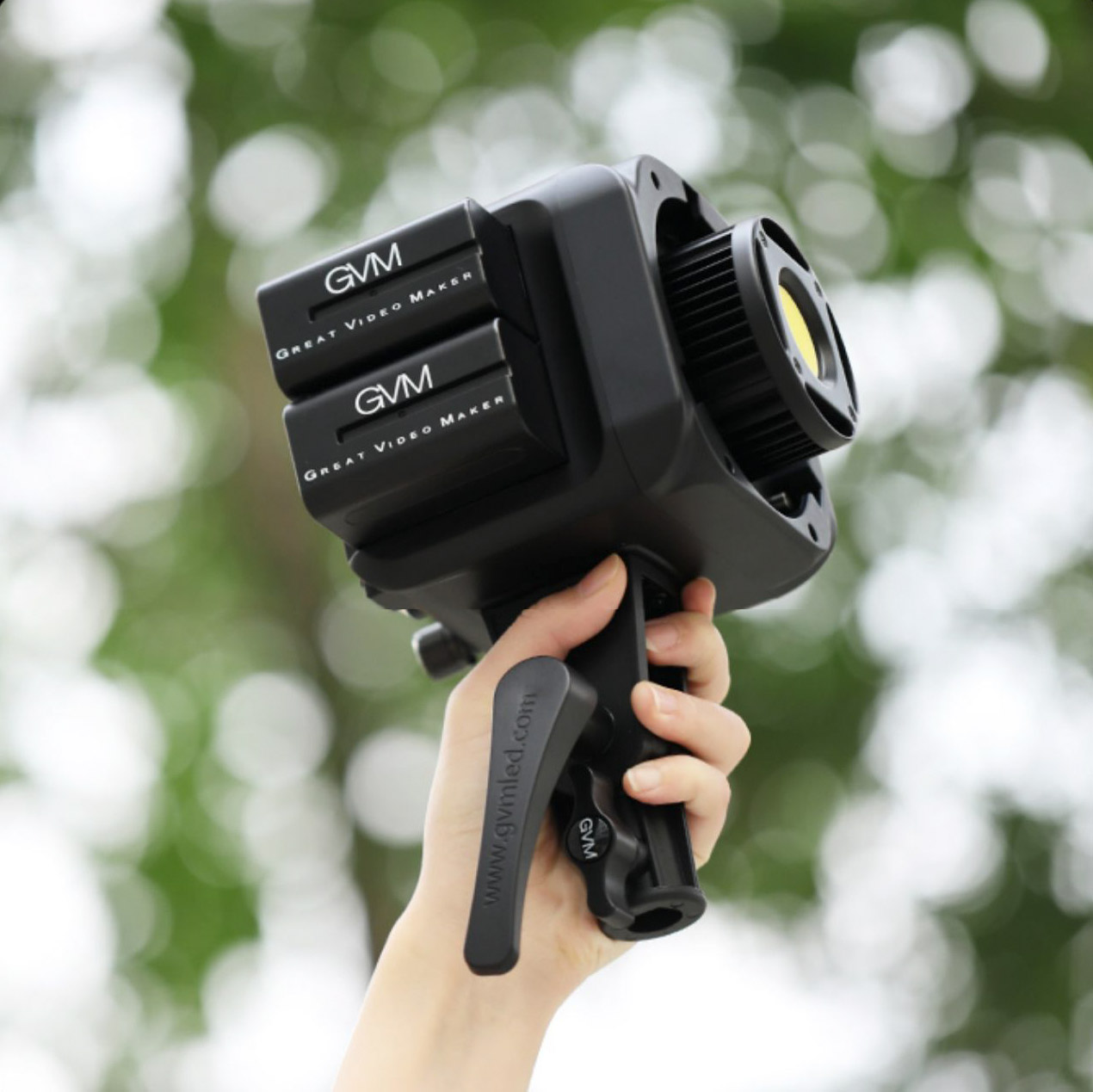 GVM SD80D 80w Spoltlight COB LED Video Light Bi-Color 2700K to 7500K - Image 4
